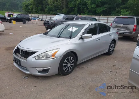 2014 Nissan Altima 2.5/2.5 S/2.5 Sl/2.5 Sv из США, поврежденный, VIN 1N4AL3AP9EC402247